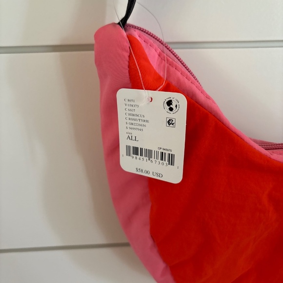 Free People FP Movement Nothing But Net Sling Bag NWT - Picture 6 of 7